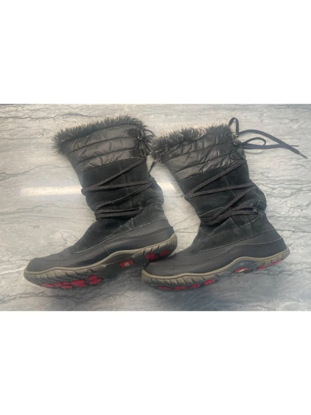 The North Face Womens 9.5 Nuptse Primaloft 200g Black Suede Faux Fur Boots